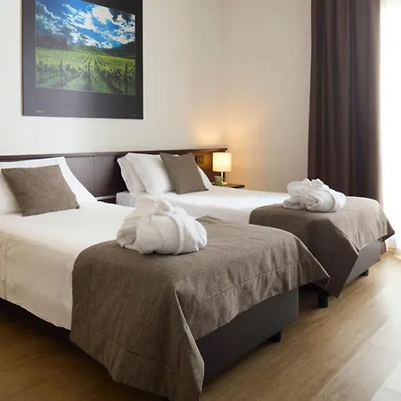 Eurorest Hotel 3*