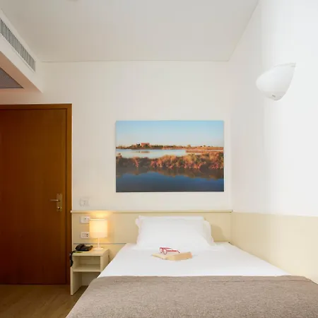 Eurorest Hotel 3*