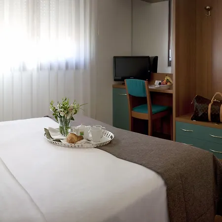 Hotell Eurorest 3*