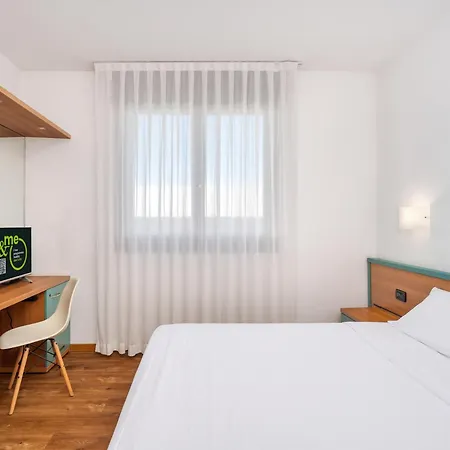 Eurorest Hotel 3*