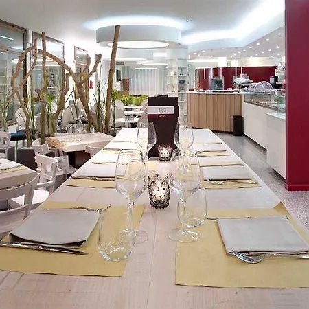 Eurorest Hotel 3*